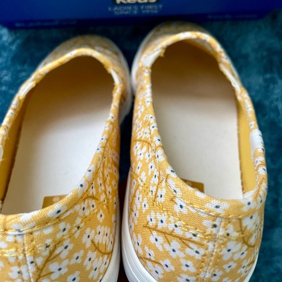 Keds Yellow Floral Double Decker slip on - Picture 4 of 6